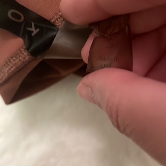 Koral Sandstone Drive Leggings - Picture 9 of 11